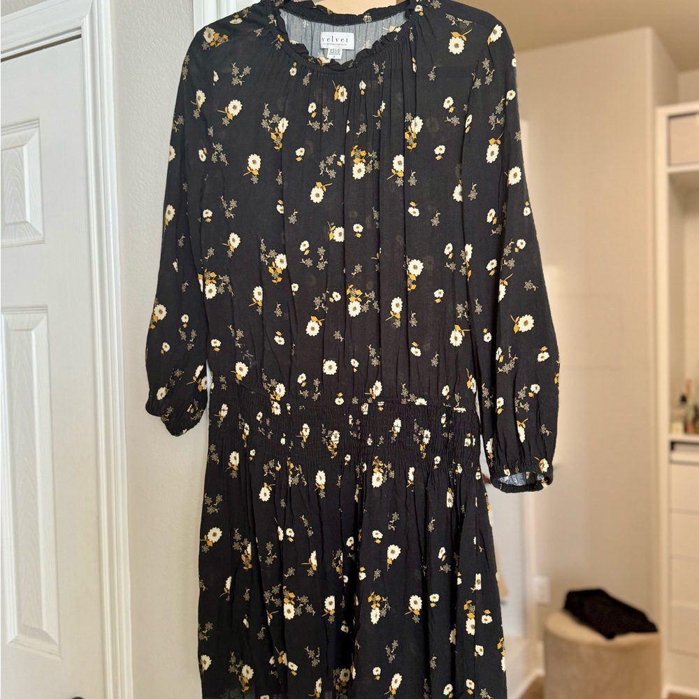 Velvet by Graham & Spencer Black and White Floral Dress